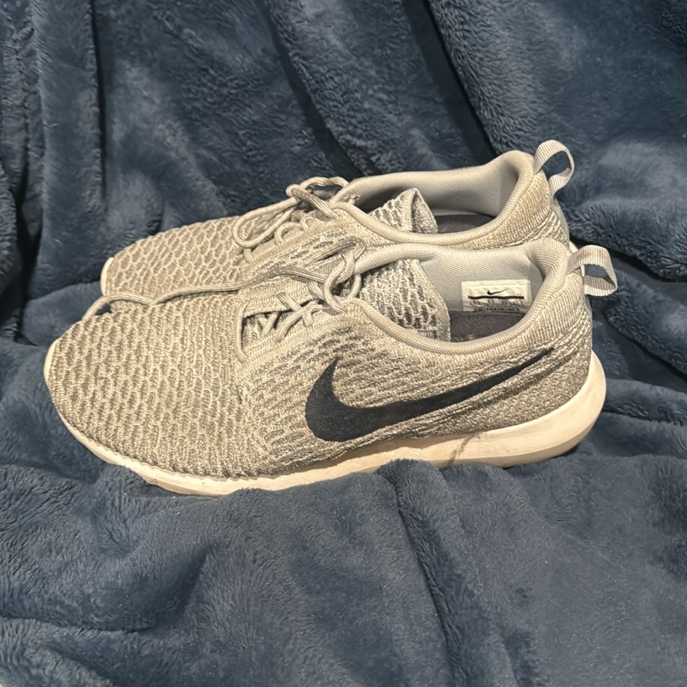 Nike Roshe Run men 9.5